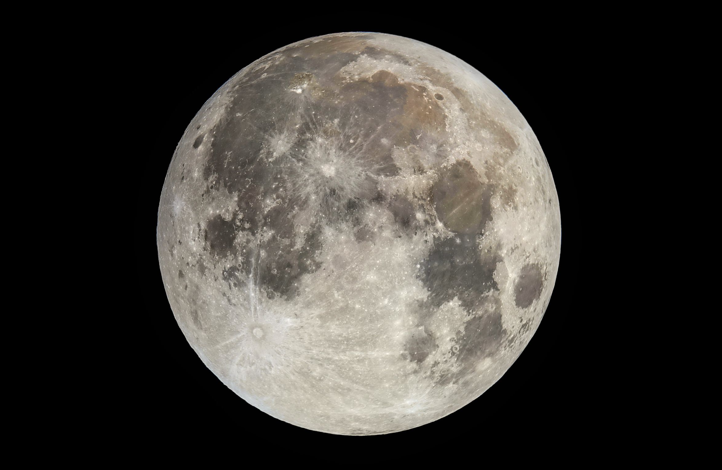 Full Moon. Image credit: Credit: Giuseppe Donatiello via Flickr, Public Domain