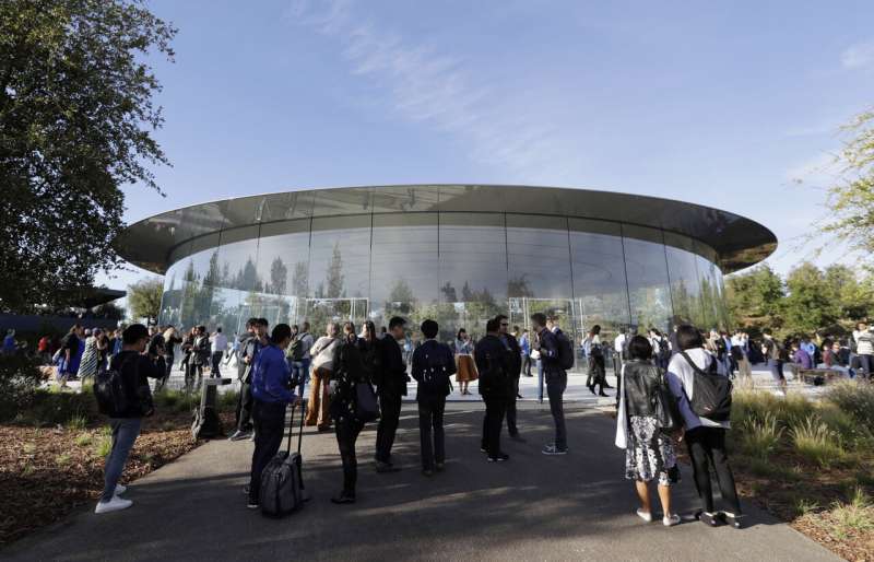 Apple is expected to unveil a sleek, pricey headset. Is it the device VR has been looking for?