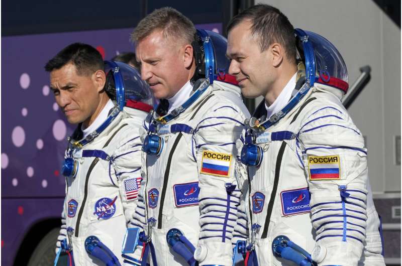 Three astronauts return to Earth after a year in space. NASA's Frank Rubio sets US space record