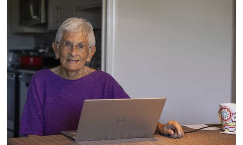 Older Americans prepare themselves for a world altered by artificial intelligence