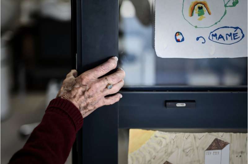 In Europe, many specialists think patients need more than a blood test to diagnose Alzheimer's. In Europe, many specialists think patients need more than a blood test to diagnose Alzheimer's