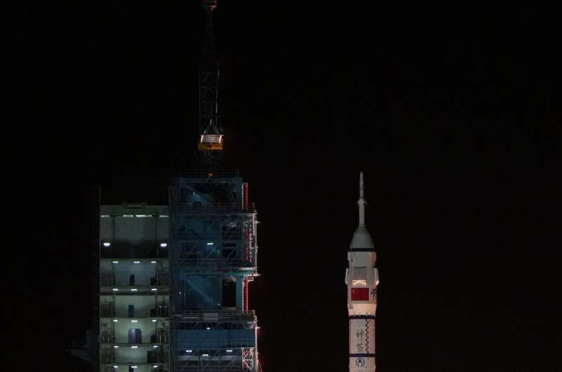 China's Shenzhou 21 docks with space station, sets the country's own speed record