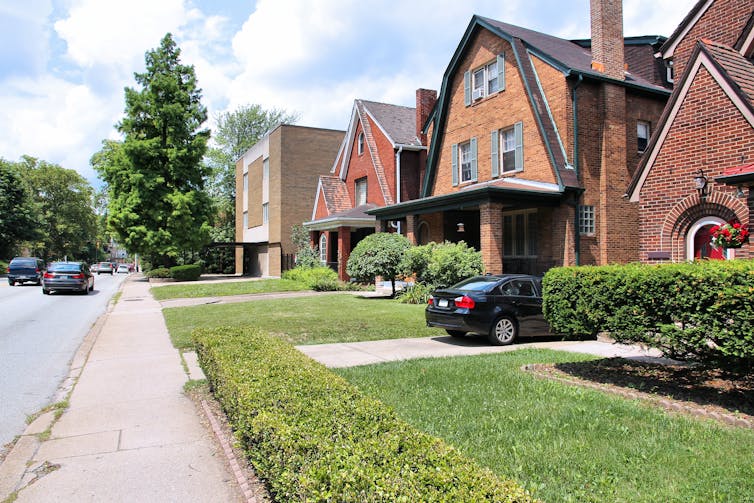 Historic, stately homes in a Pittsburgh area neighborhood.