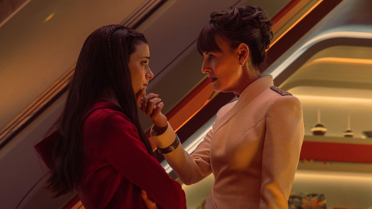 Actor Rosemarie DeWitt (right) on Star Trek: Starfleet Academy